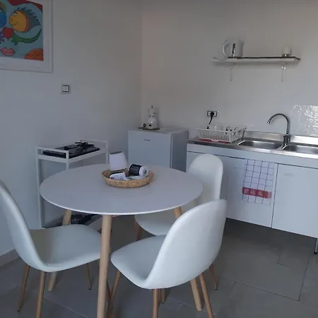 Lea Appartement Pulsano